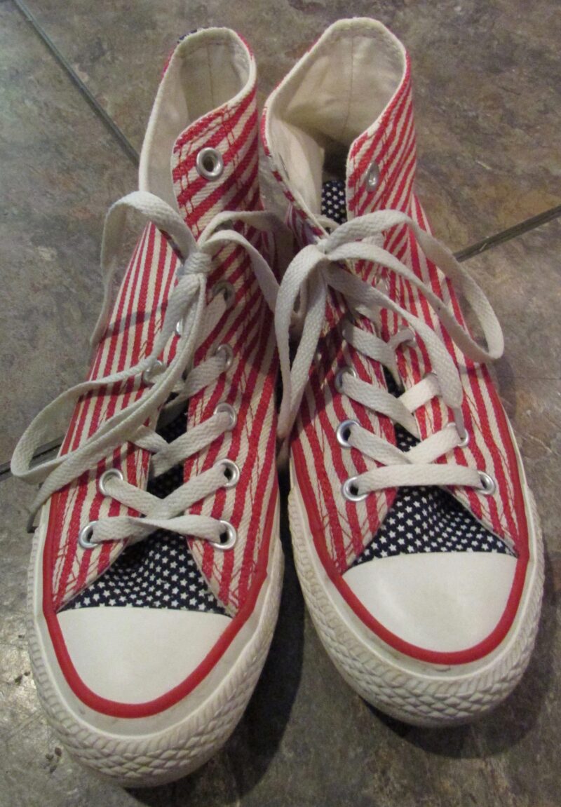 Converse Chuck Taylor Stars Stripes Sneakers US 5.5 Men, 7.5 Women ...